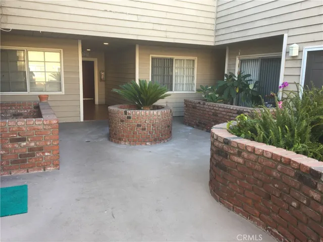 941 S Elm Avenue 1, Long Beach, California 90813