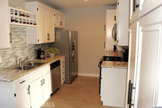1163 Rankins Lane, San Bernardino, California 92404