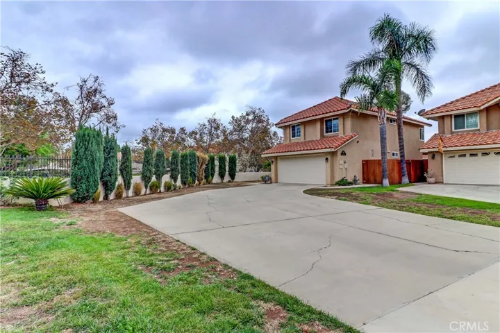 24 Los Abitos, Rancho Santa Margarita, California 92688