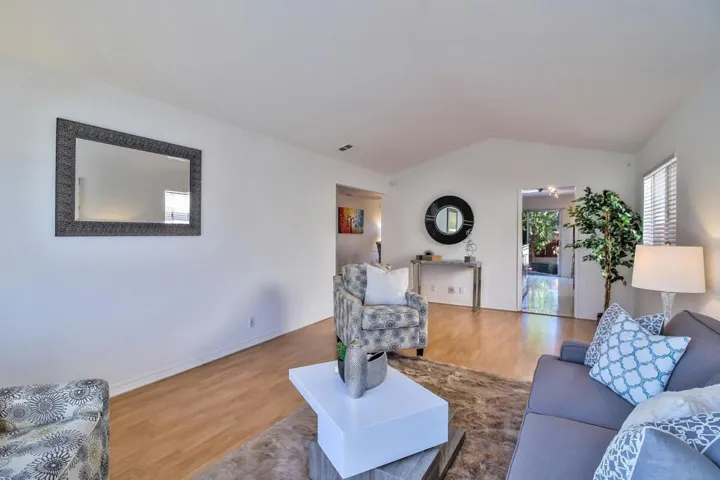 3125 Oakgate Way, San Jose, California 95148