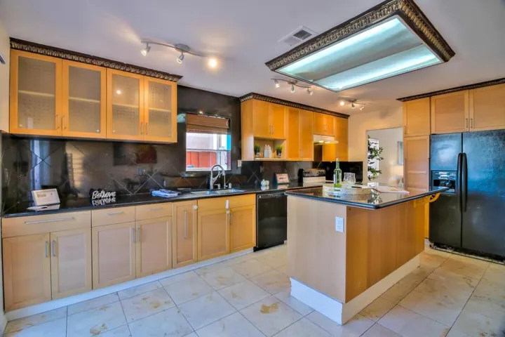 3125 Oakgate Way, San Jose, California 95148