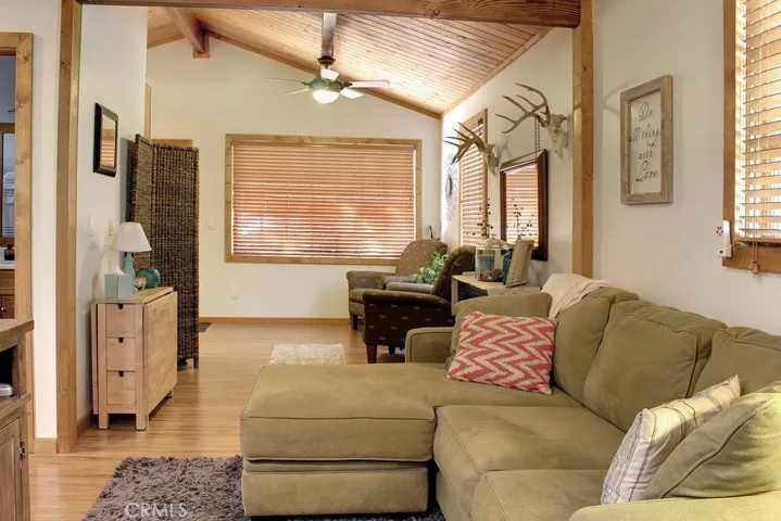 399 Imperial Avenue, Sugarloaf, California 92386