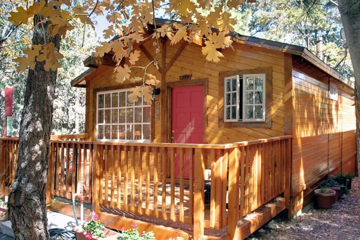 399 Imperial Avenue, Sugarloaf, California 92386