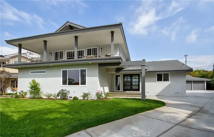 720 Sandpiper Drive, Seal Beach, California 90740