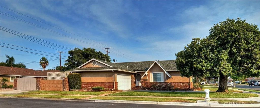 1284 Conway Avenue, Costa Mesa, California 92626