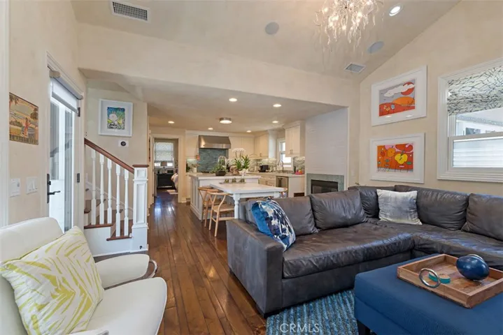 513 1/2 Orchid Avenue, Corona Del Mar, California 92625
