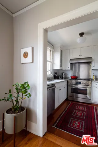 1532 4th Avenue 1/2, Los Angeles, California 90019