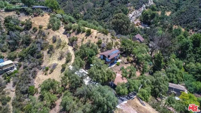 1572 Gunnison Trail, Topanga, California 90290