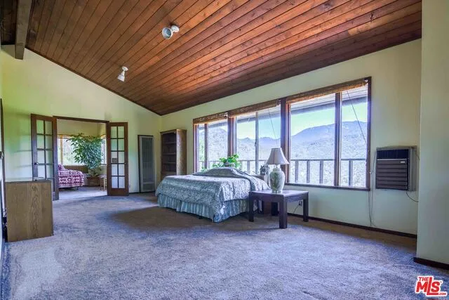 1572 Gunnison Trail, Topanga, California 90290
