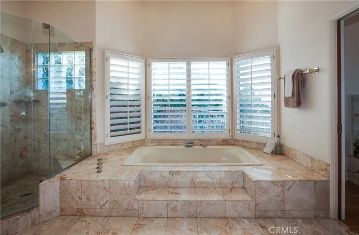 37 Headland Drive, Rancho Palos Verdes, California 90275