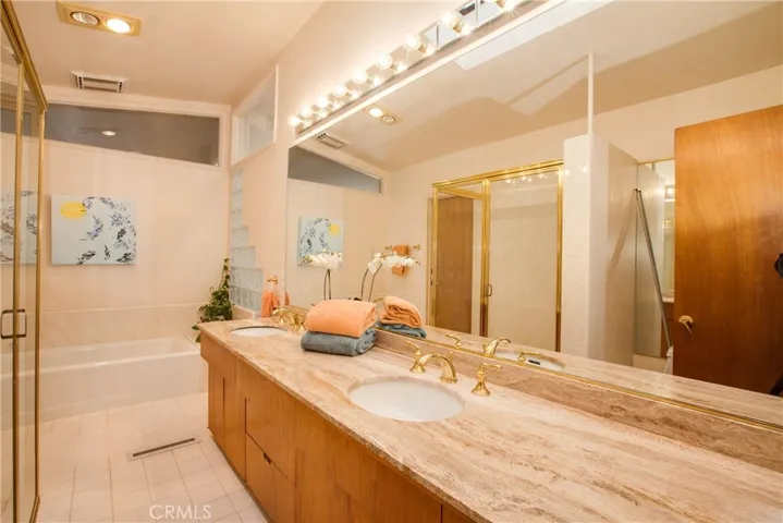 37 Headland Drive, Rancho Palos Verdes, California 90275