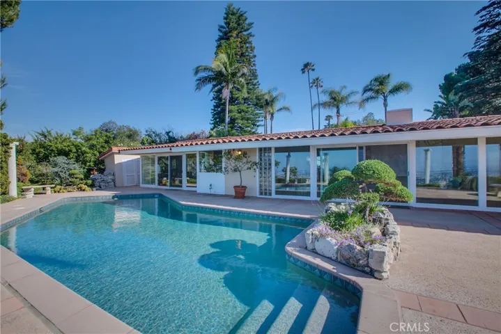37 Headland Drive, Rancho Palos Verdes, California 90275