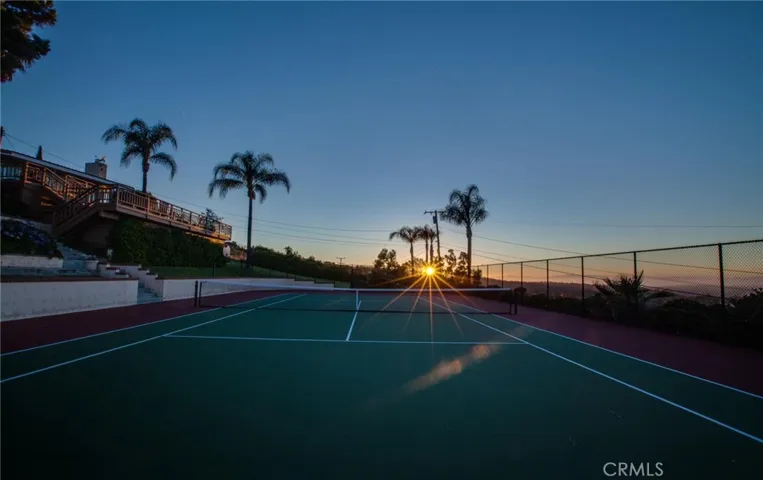 37 Headland Drive, Rancho Palos Verdes, California 90275