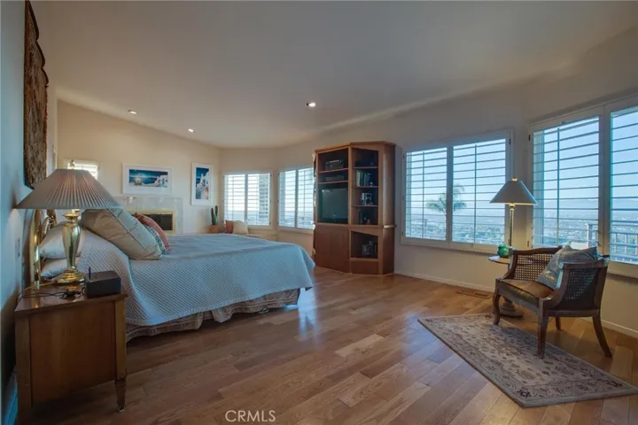 37 Headland Drive, Rancho Palos Verdes, California 90275