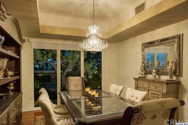 1840 Deermont Road, Glendale, California 91207