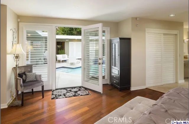 1840 Deermont Road, Glendale, California 91207