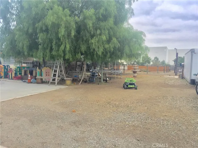 10349 Alder Avenue, Bloomington, California 92316
