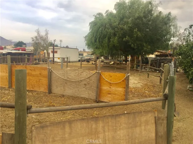 10349 Alder Avenue, Bloomington, California 92316