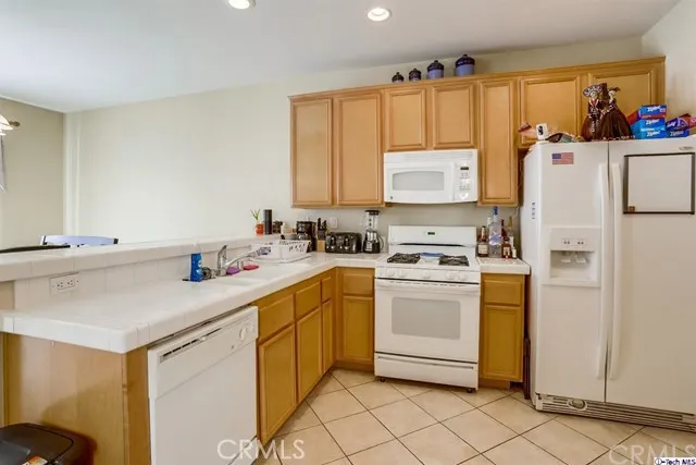 18008 Flynn Drive 6108, Canyon Country, California 91387