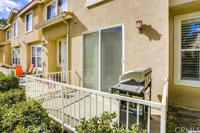 18008 Flynn Drive 6108, Canyon Country, California 91387