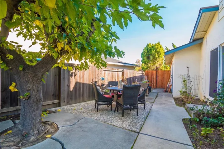 958 La Plata Plaza, Campbell, California 95008