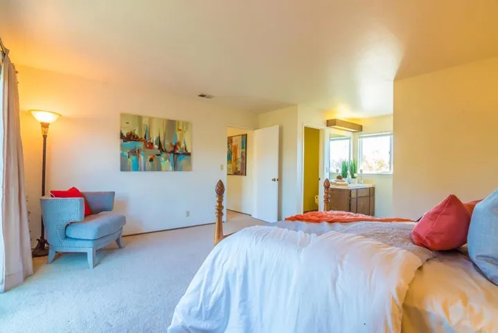 958 La Plata Plaza, Campbell, California 95008