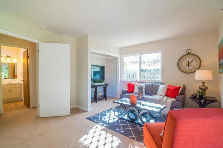 958 La Plata Plaza, Campbell, California 95008