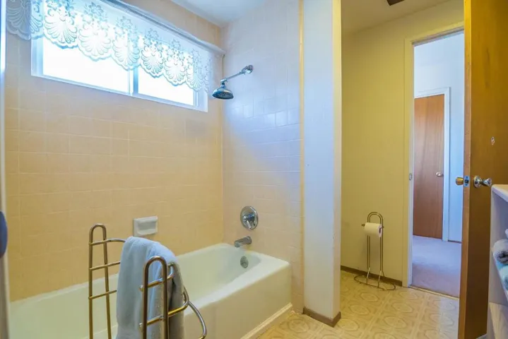 958 La Plata Plaza, Campbell, California 95008