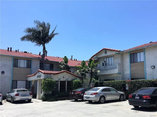 14405 Cerise Avenue 15, Hawthorne, California 90250