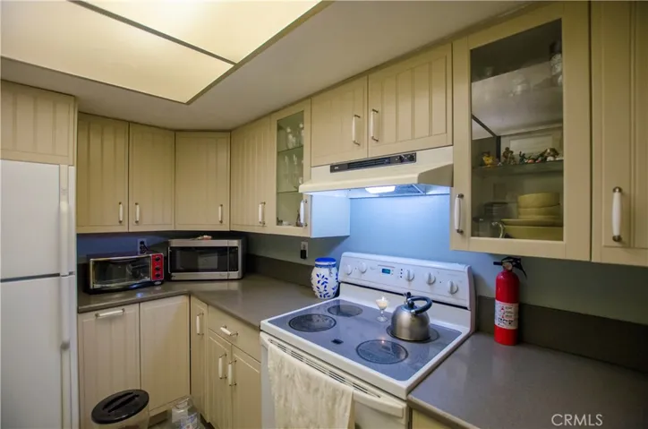 1809 Peyton Avenue 113, Burbank, California 91504