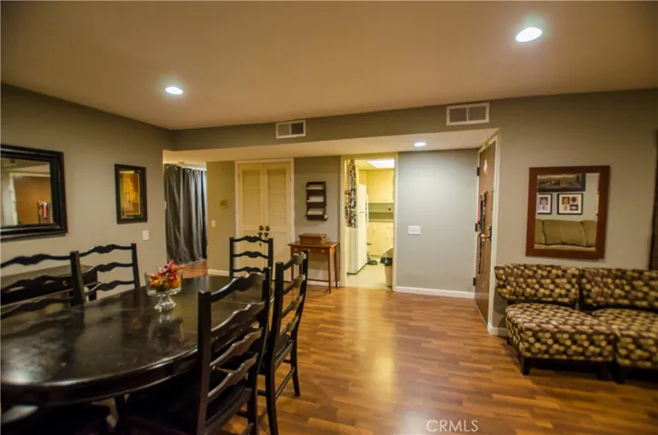 1809 Peyton Avenue 113, Burbank, California 91504