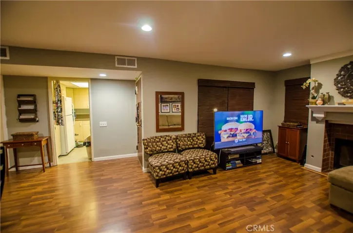 1809 Peyton Avenue 113, Burbank, California 91504