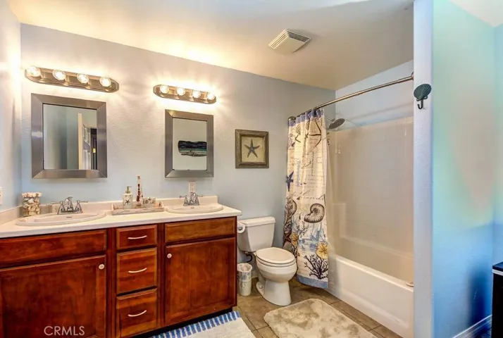 31930 Via Del Senor, Juniper Flats, California 92548