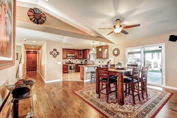 31930 Via Del Senor, Juniper Flats, California 92548