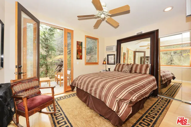 20965 Canyon Trail, Topanga, California 90290