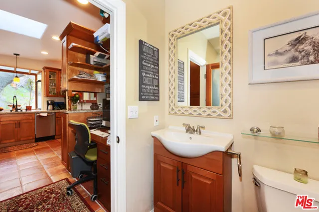 20965 Canyon Trail, Topanga, California 90290