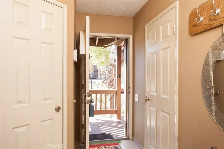 699 Cienega Road B, Big Bear, California 92315