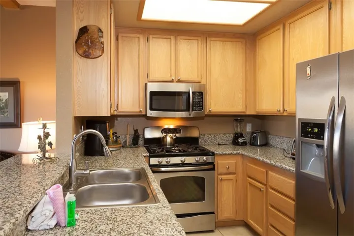 699 Cienega Road B, Big Bear, California 92315