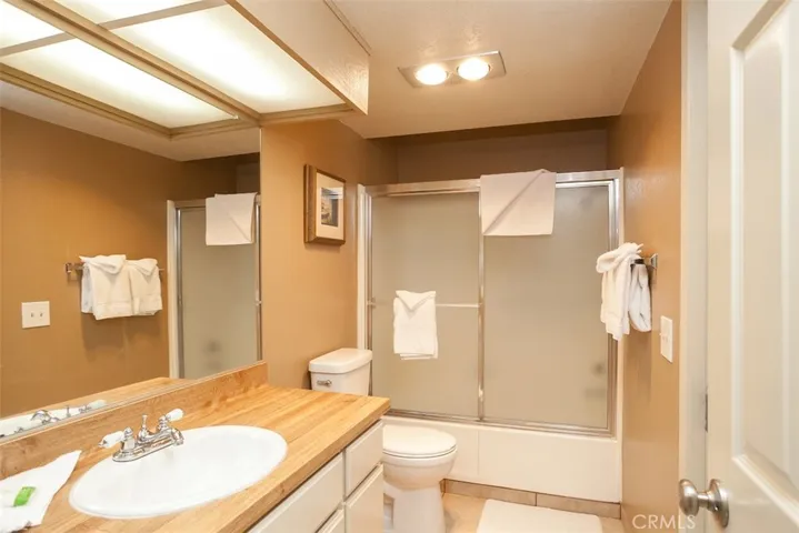 699 Cienega Road B, Big Bear, California 92315