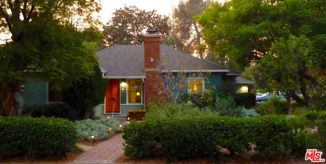 5451 Morella Avenue, Valley Village, California 91607