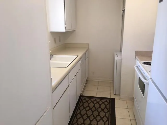 1843 Cherokee Drive 4, Salinas, California 93906