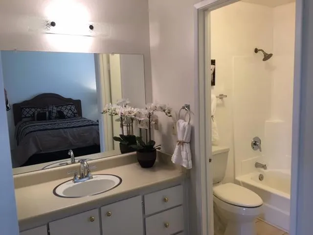 1843 Cherokee Drive 4, Salinas, California 93906