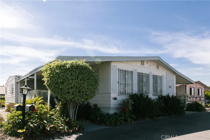 21207 S. Avalon Boulevard 5, Carson, California 90745
