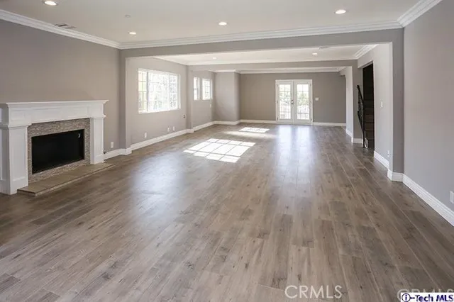2066 Chilton Drive, Glendale, California 91201