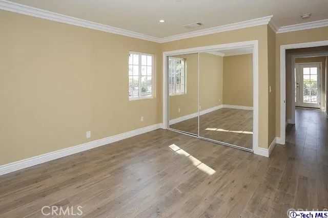 2066 Chilton Drive, Glendale, California 91201