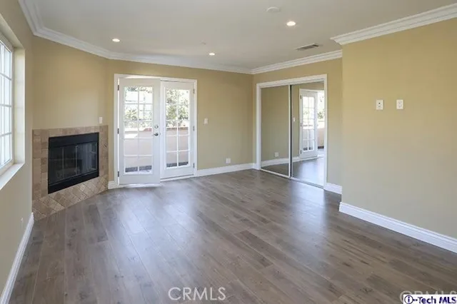 2066 Chilton Drive, Glendale, California 91201