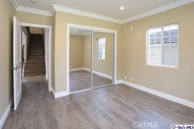 2066 Chilton Drive, Glendale, California 91201