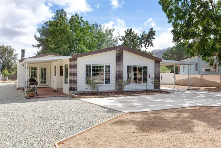 32888 Brechtel Street, Lake Elsinore, California 92530