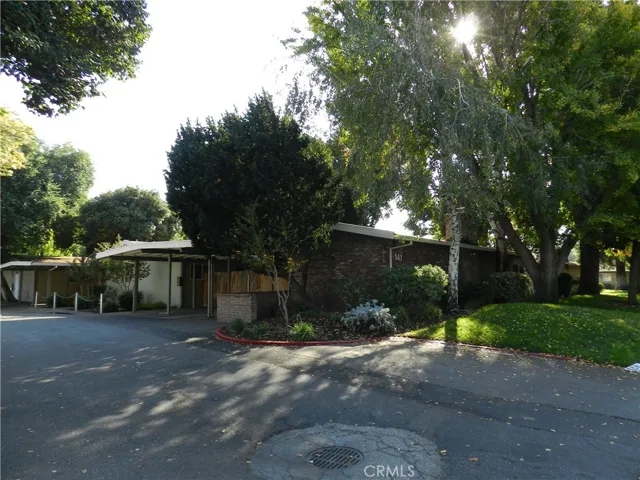 141 W Lassen Avenue 5, Chico, California 95973