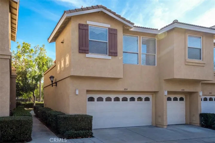 1034 S Saint Tropez Avenue, Anaheim Hills, California 92808